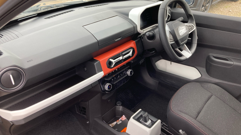 Dacia Spring 27kWh Expression 65 48kW 5dr Auto Electric Hatchback